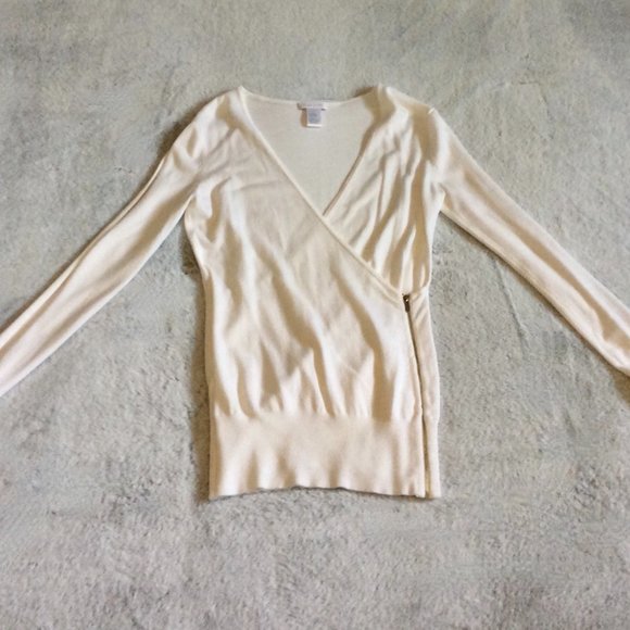 Cache Sweaters - Caché Long Sleeve with Slits Wrap Sweater with Zipper